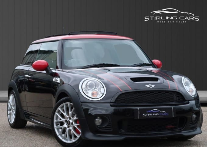 2025 Mini Hatch