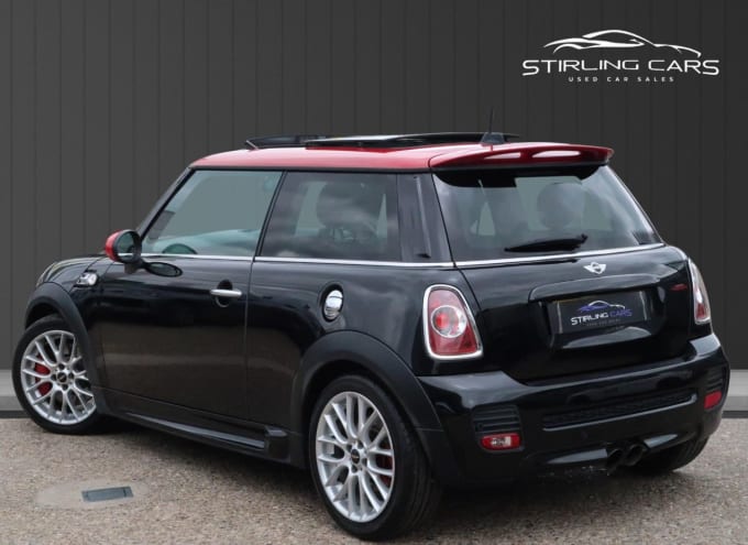 2025 Mini Hatch