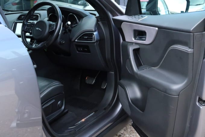 2025 Jaguar F-pace