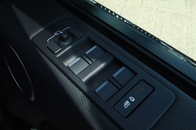 2025 Land Rover Discovery