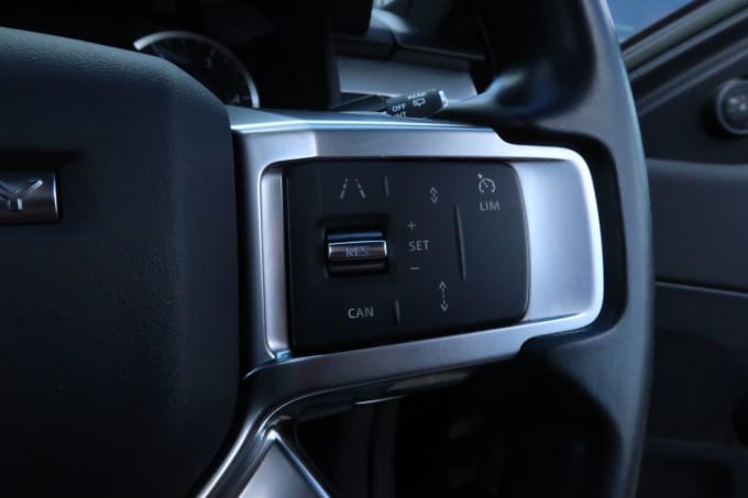 2025 Land Rover Discovery