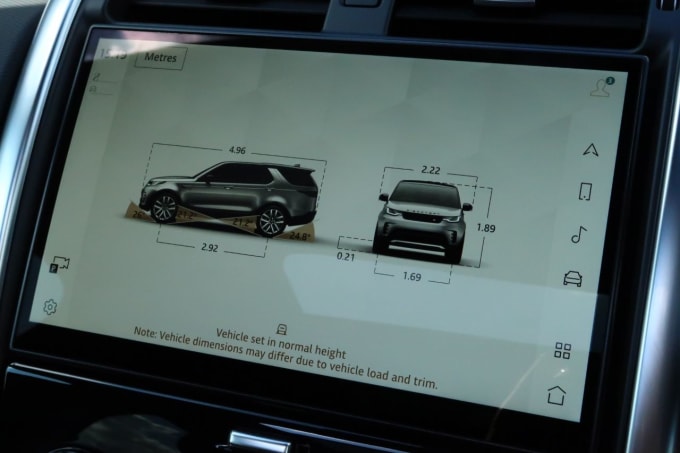 2025 Land Rover Discovery