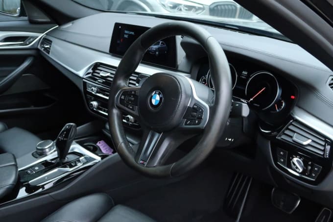2025 BMW 5 Series