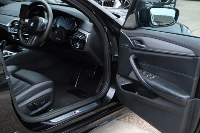 2025 BMW 5 Series