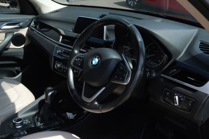 2025 BMW X1