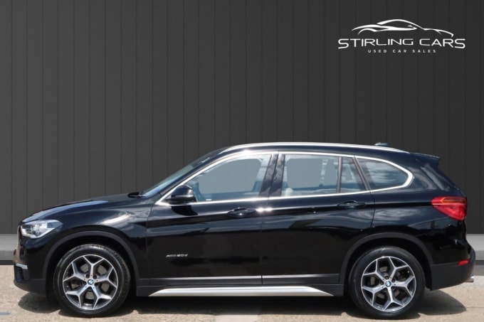 2025 BMW X1