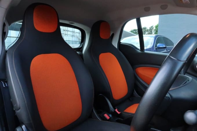 2025 Smart Fortwo