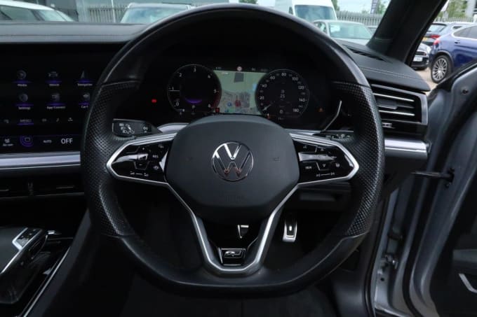 2025 Volkswagen Touareg