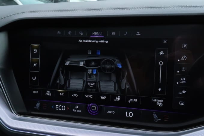 2025 Volkswagen Touareg