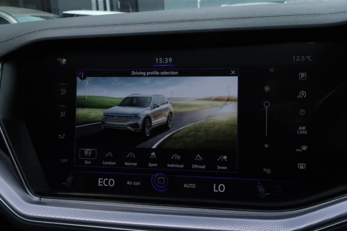 2025 Volkswagen Touareg