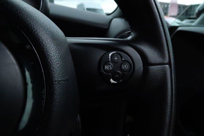 2025 Mini Hatch