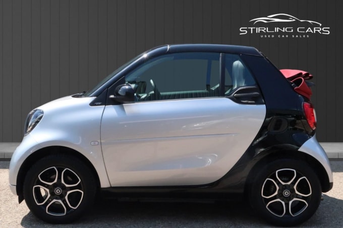 2025 Smart Fortwo