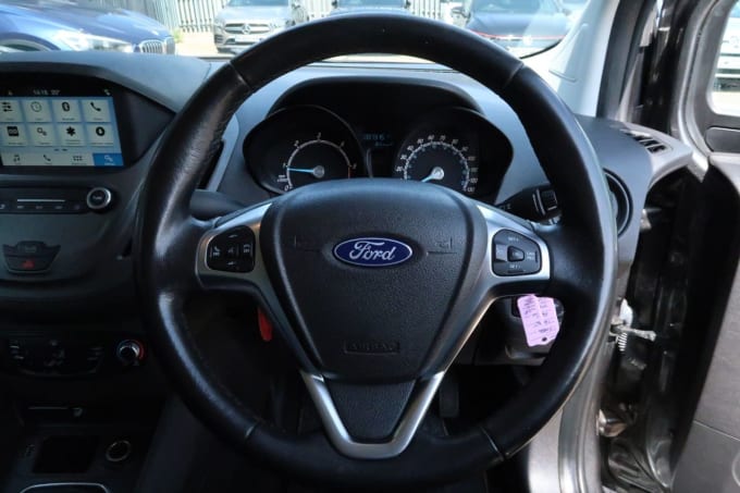2025 Ford Transit Courier