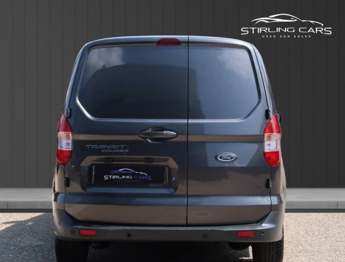 2025 Ford Transit Courier