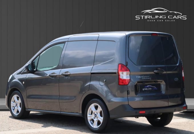 2025 Ford Transit Courier