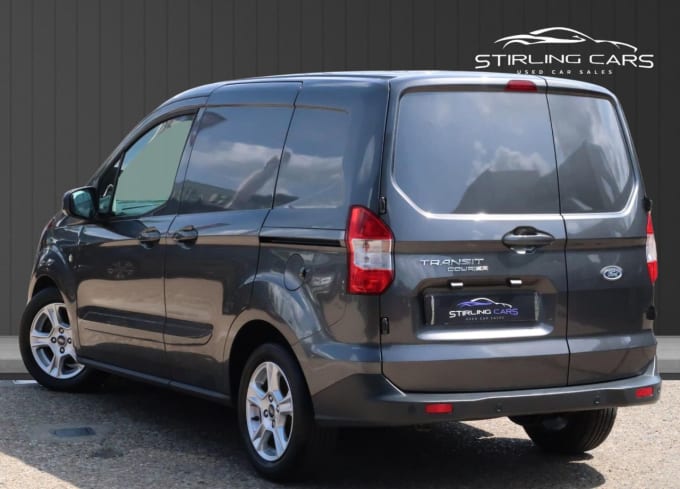 2025 Ford Transit Courier