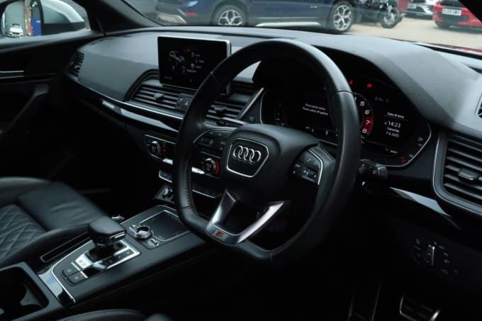 2025 Audi Sq5