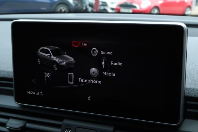2025 Audi Sq5