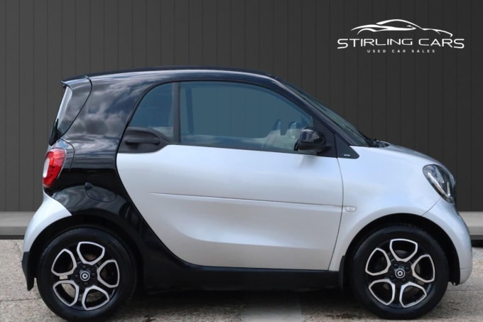 2025 Smart Fortwo