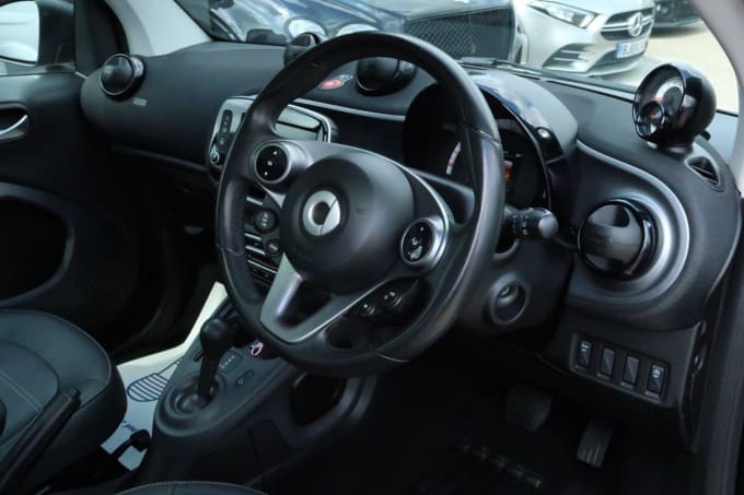 2025 Smart Fortwo