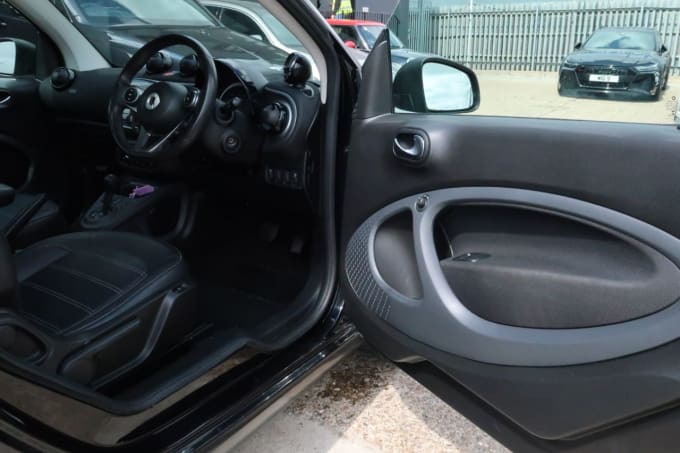2025 Smart Fortwo