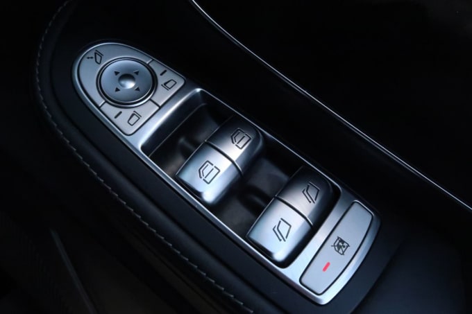2025 Mercedes-benz V-class