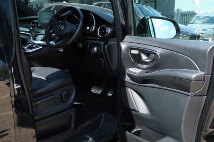 2025 Mercedes-benz V-class