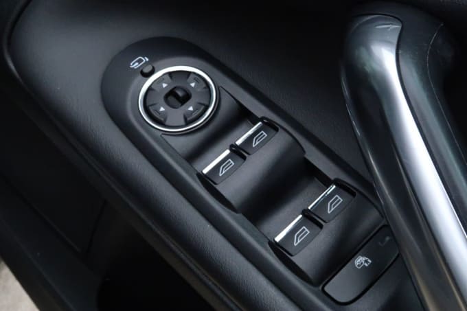 2025 Ford Mondeo