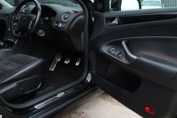 2025 Ford Mondeo