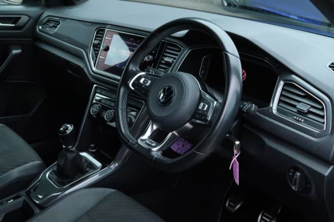 2025 Volkswagen T-roc