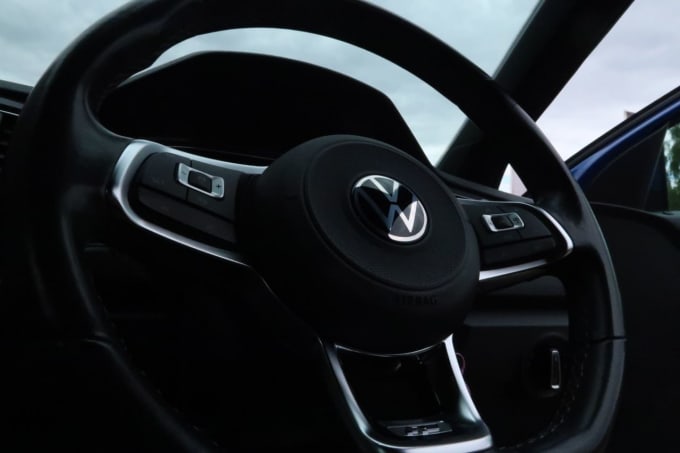 2025 Volkswagen T-roc