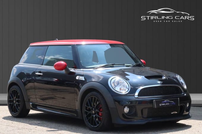 2025 Mini Hatch