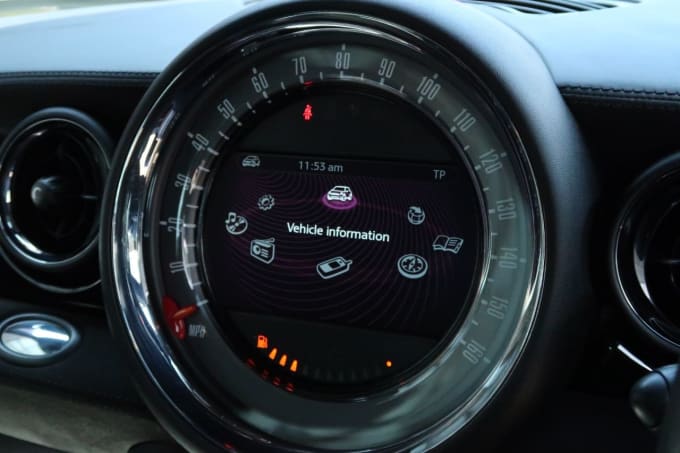 2025 Mini Hatch