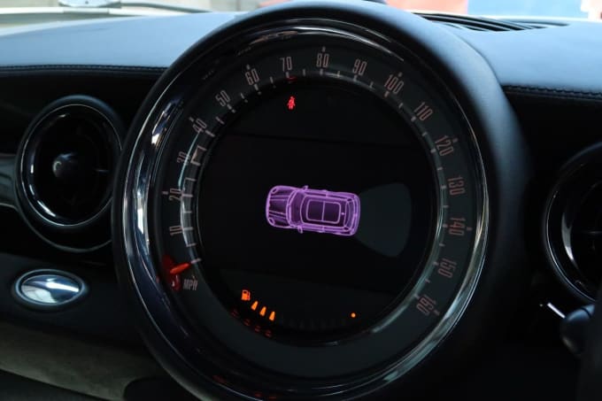 2025 Mini Hatch