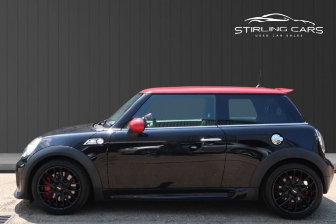 2025 Mini Hatch