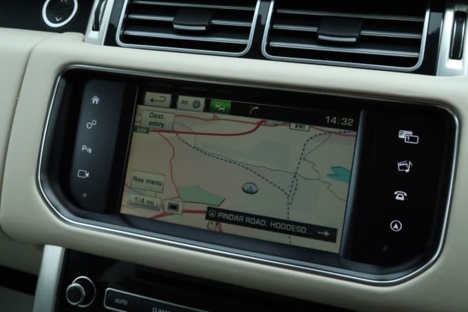 2025 Land Rover Range Rover