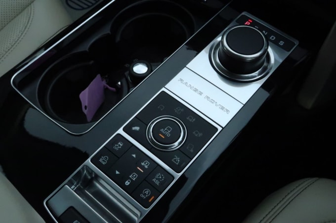 2025 Land Rover Range Rover