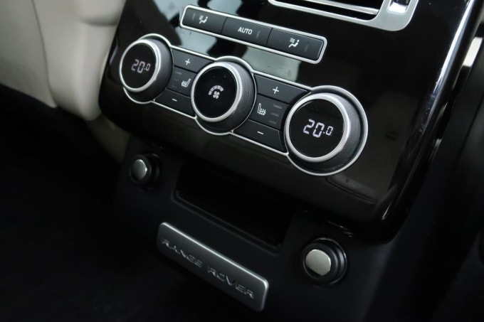 2025 Land Rover Range Rover