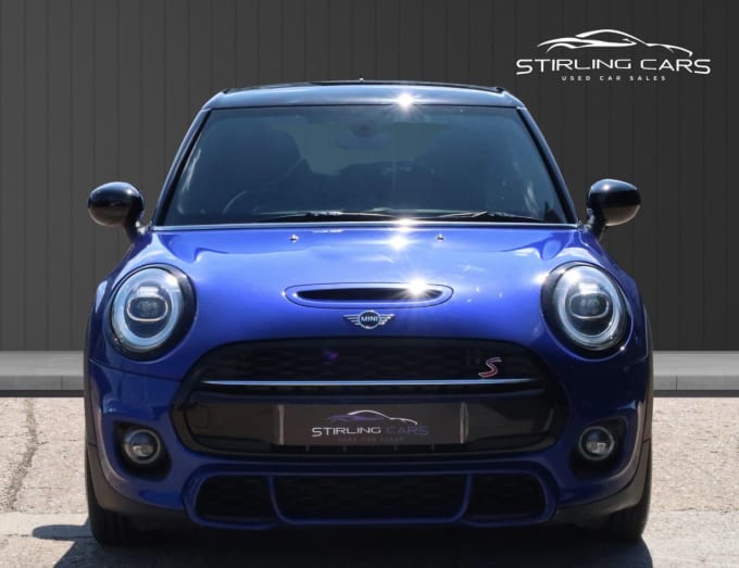2025 Mini Hatch