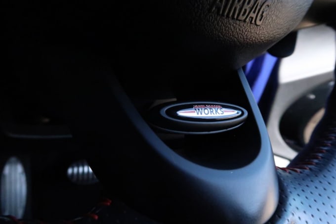 2025 Mini Hatch