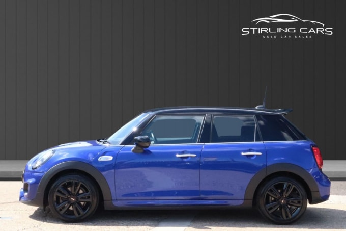 2025 Mini Hatch