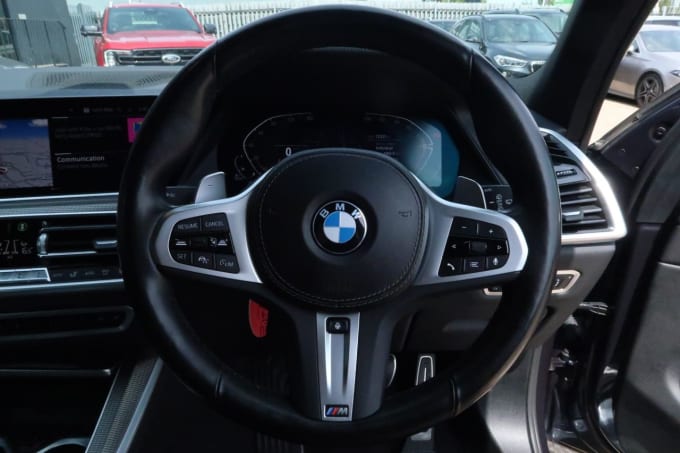2025 BMW X5