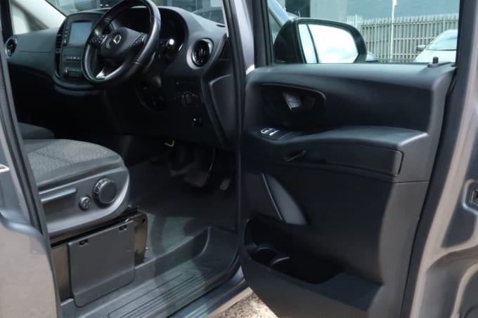 2025 Mercedes-benz Vito