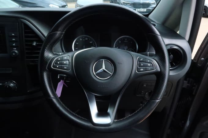 2025 Mercedes-benz Vito
