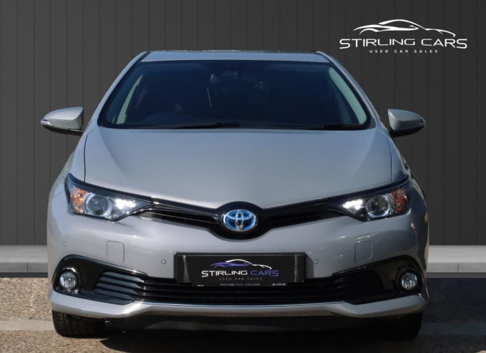 2025 Toyota Auris