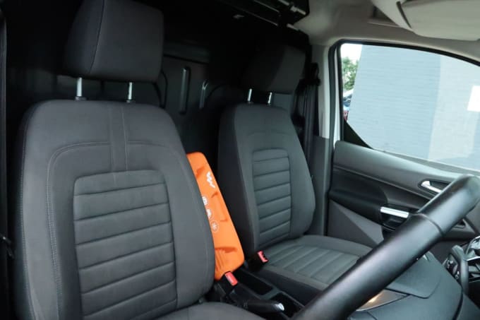 2025 Ford Transit Connect