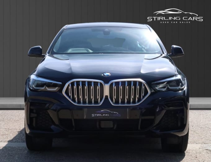 2025 BMW X6