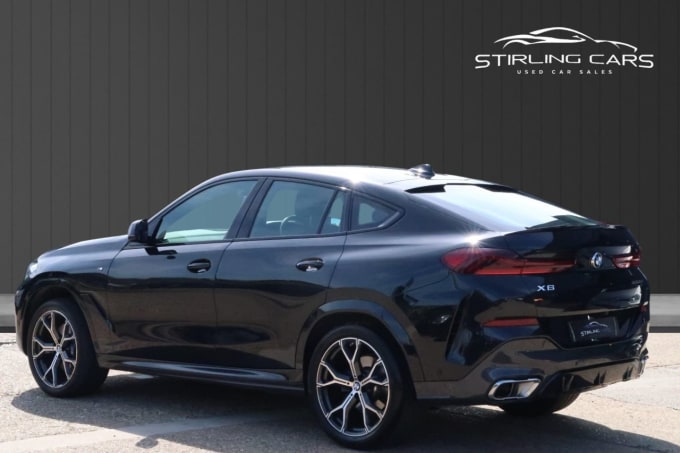 2025 BMW X6