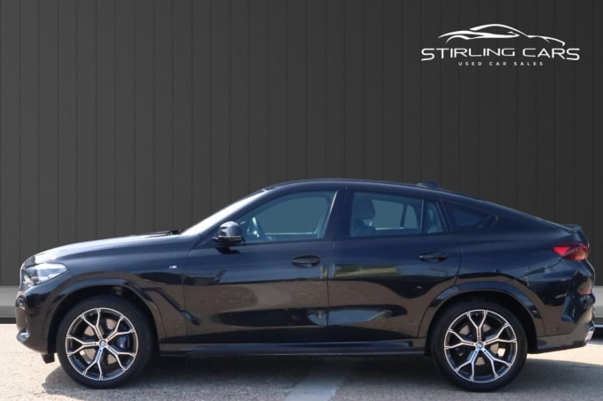 2025 BMW X6