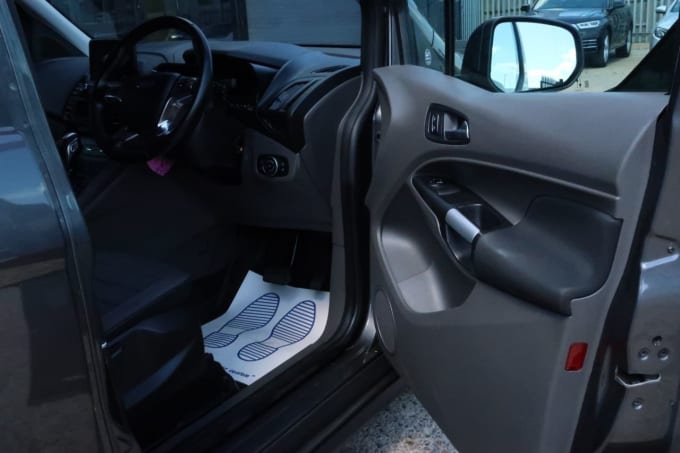 2025 Ford Transit Connect